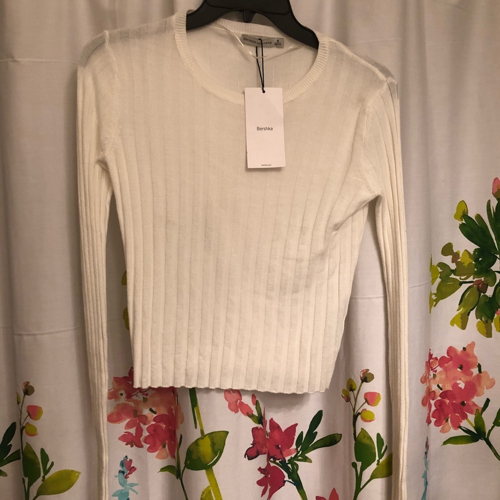 NWT Bershka cream sweater